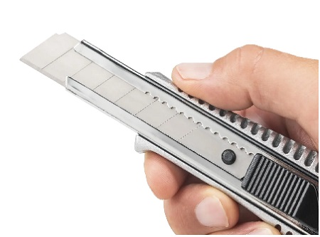  CUCHILLO CARTONERO GRANDE DAHLE METALICO 18MM 